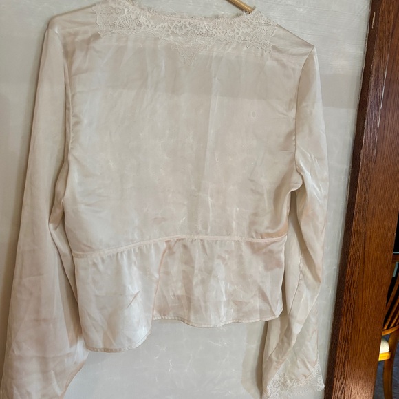 Abercrombie and Fitch Sleepwear Lace Satin Tie Front Top Medium - Picture 5 of 6